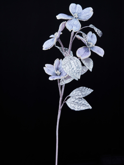 Веточка с листьями кизила 25x61см ChristmasDeLuxe белая