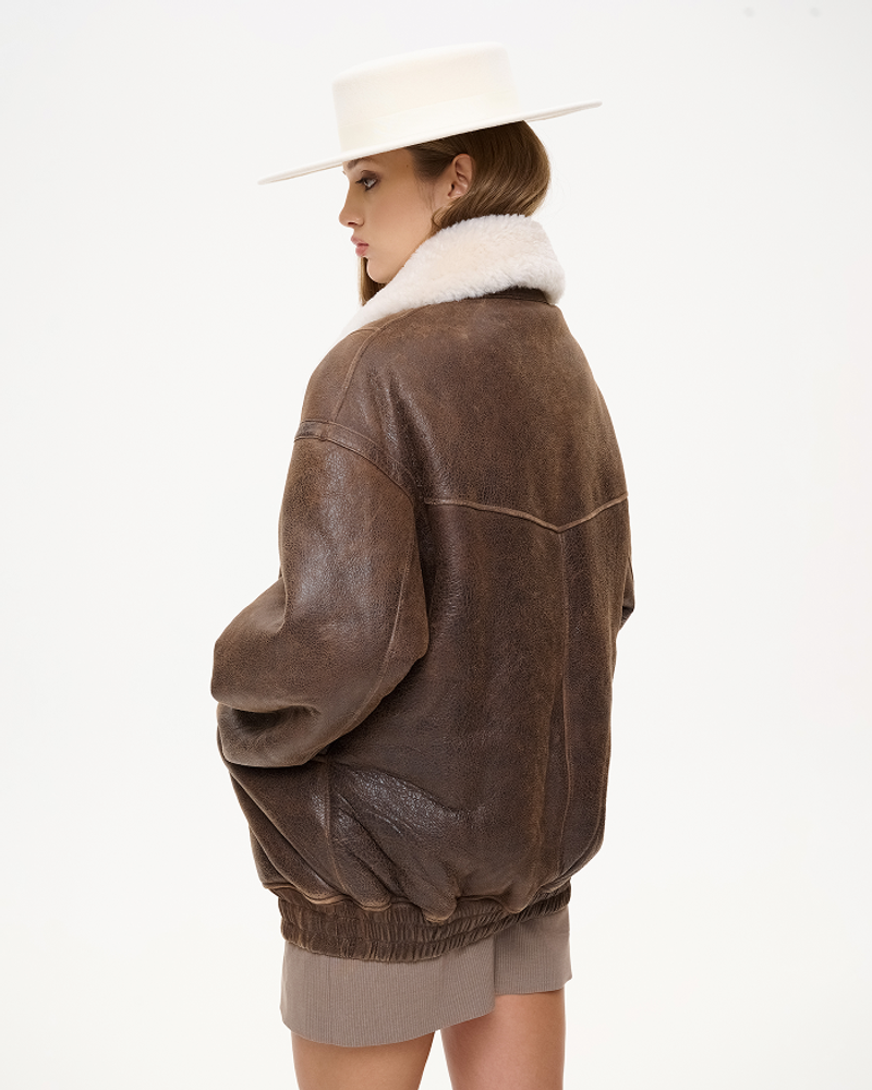 Дублёнка-бомбер свободного кроя