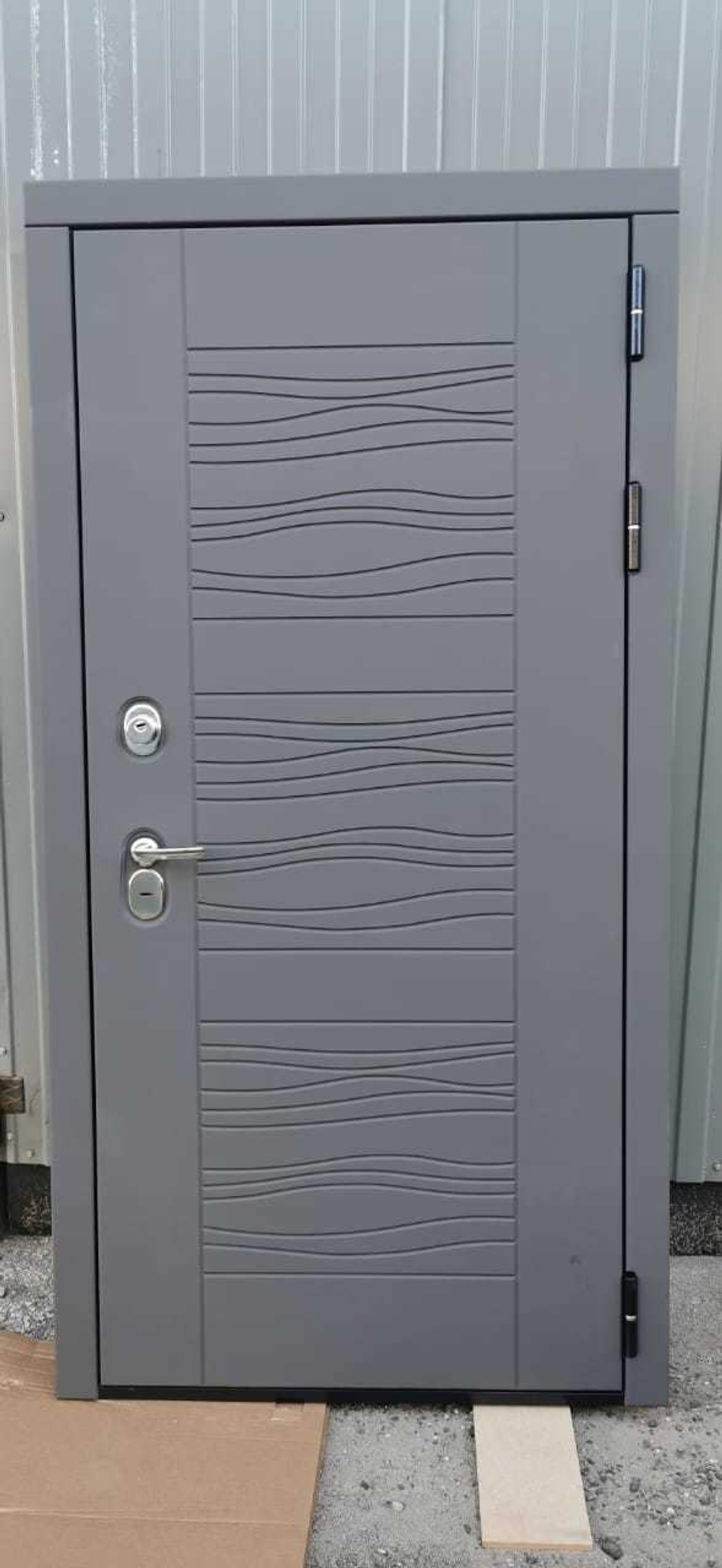 Входная дверь в квартиру с зеркалом Рекс Сканди Дарк Грей (темно-серый)/ зеркало СБ-16 Белый ясень 12мм