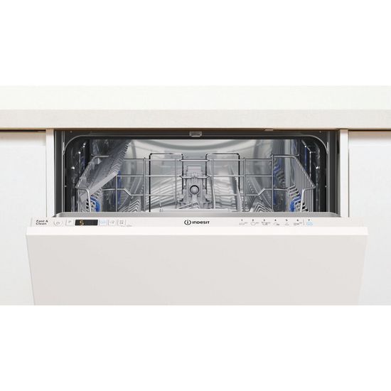 Встраиваемая посудомоечная машина Indesit DIC 3B+16 A