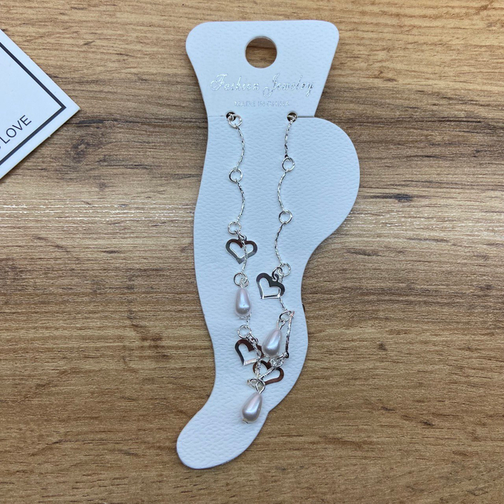 Браслет на ногу палочки подвески Сердце контур жемчужинки капля металл серебристый