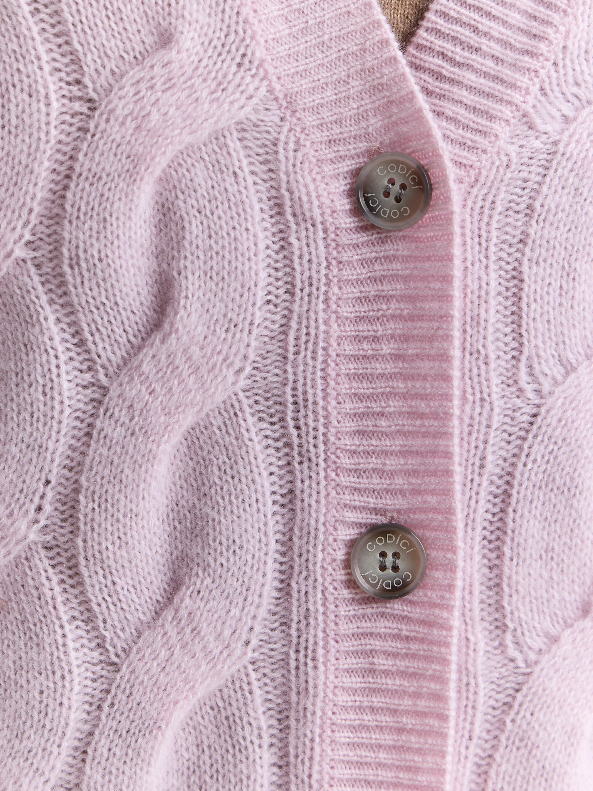 Кашемировый кардиган с косами