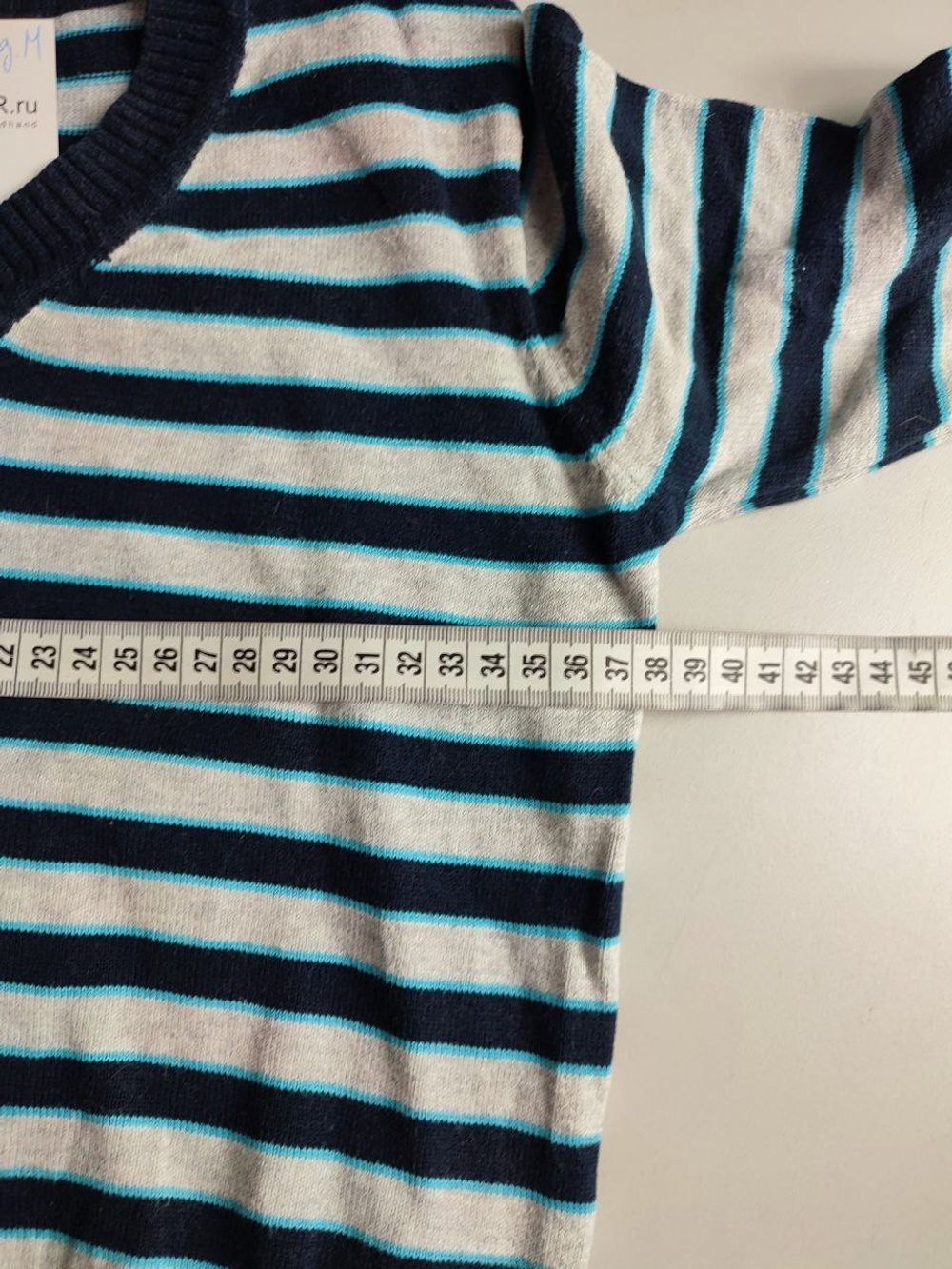 Кофта в полоску на парня 7-8 лет