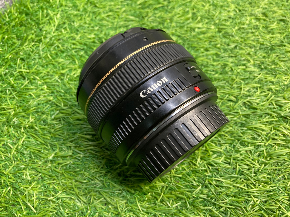 Canon EF 50mm 1.4 USM