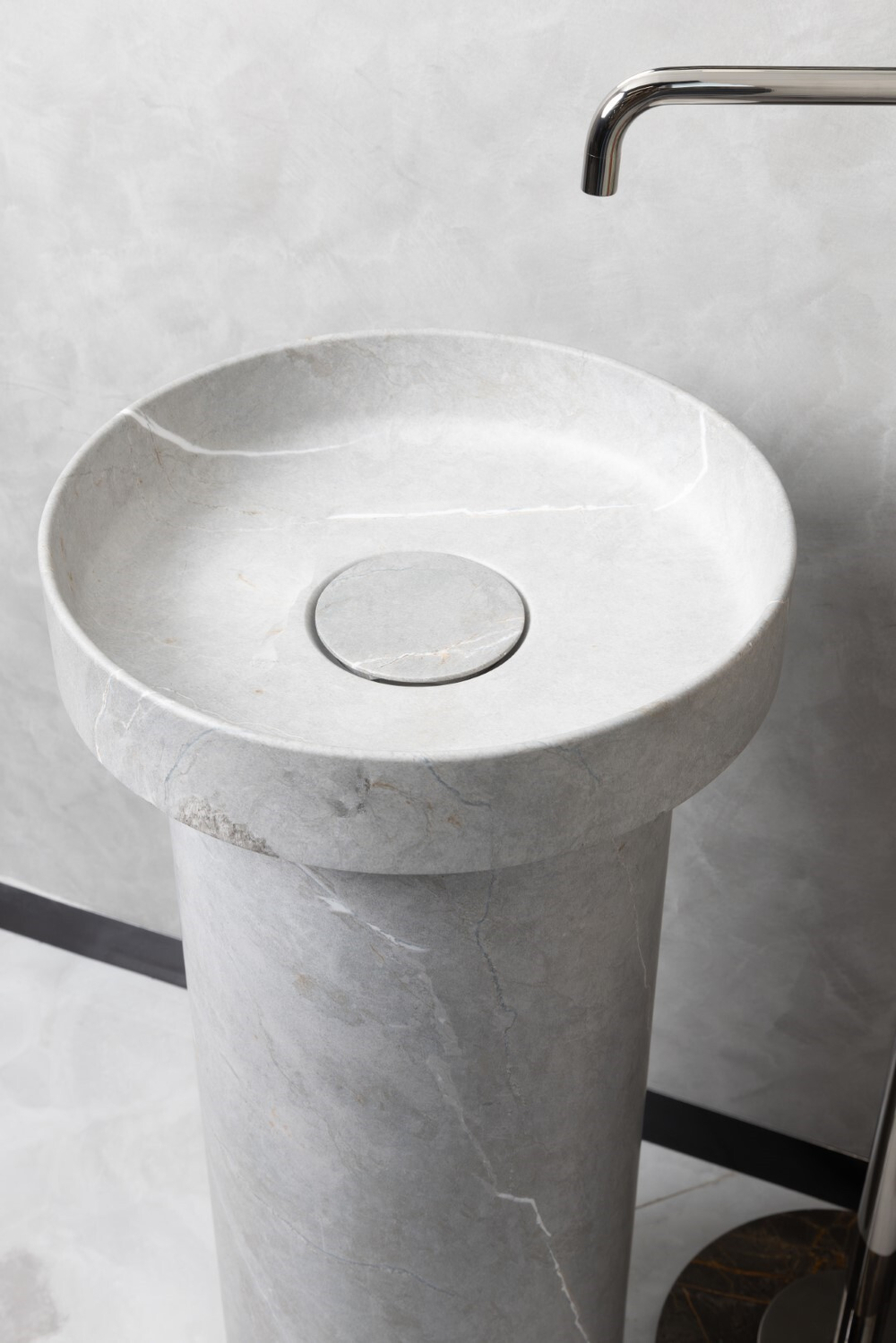Boheme Раковина накладная Corian 400*130 Amani Grigio + Пьедестал для раковины Corian 300*720 Grey