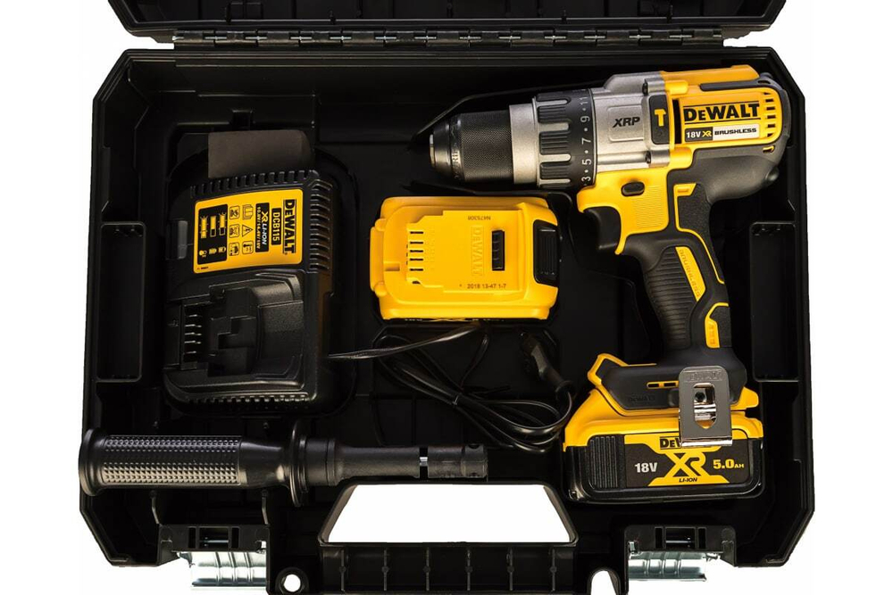 Дрель-шуруповерт DEWALT XRP DCD996P2