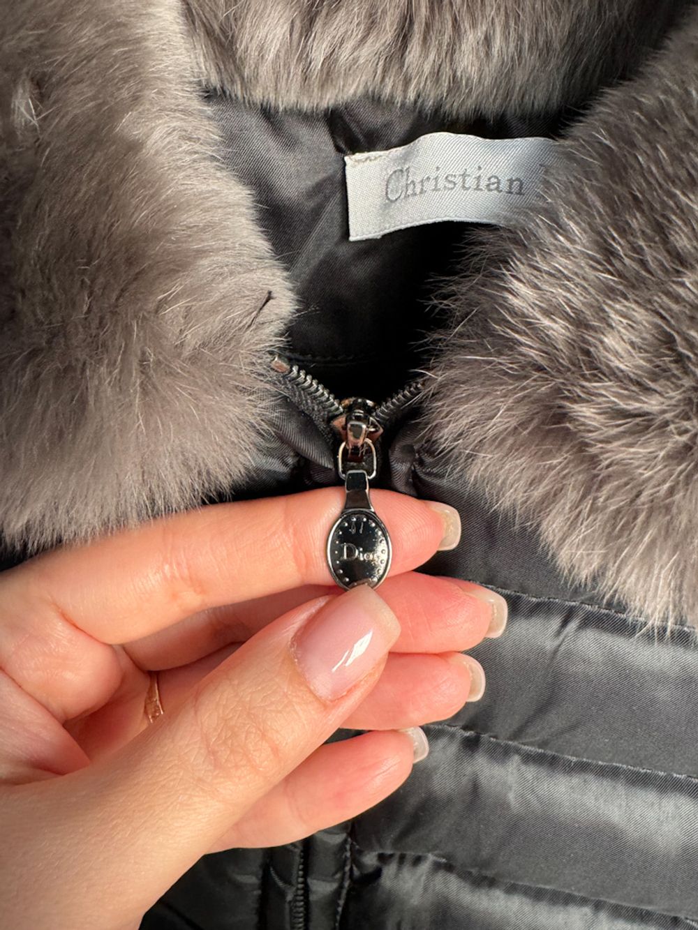 Пуховое пальто Christian Dior, 104