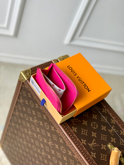 Louis Vuitton Noa Compact Wallet