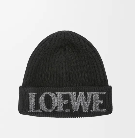 Шапочка бини LOEWE из шерсти