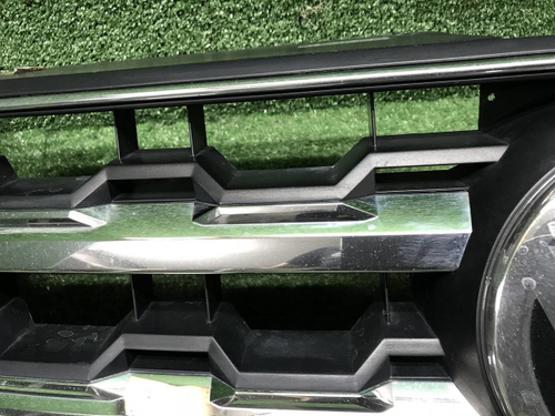Решетка радиатора VW Teramont (2017-2022)