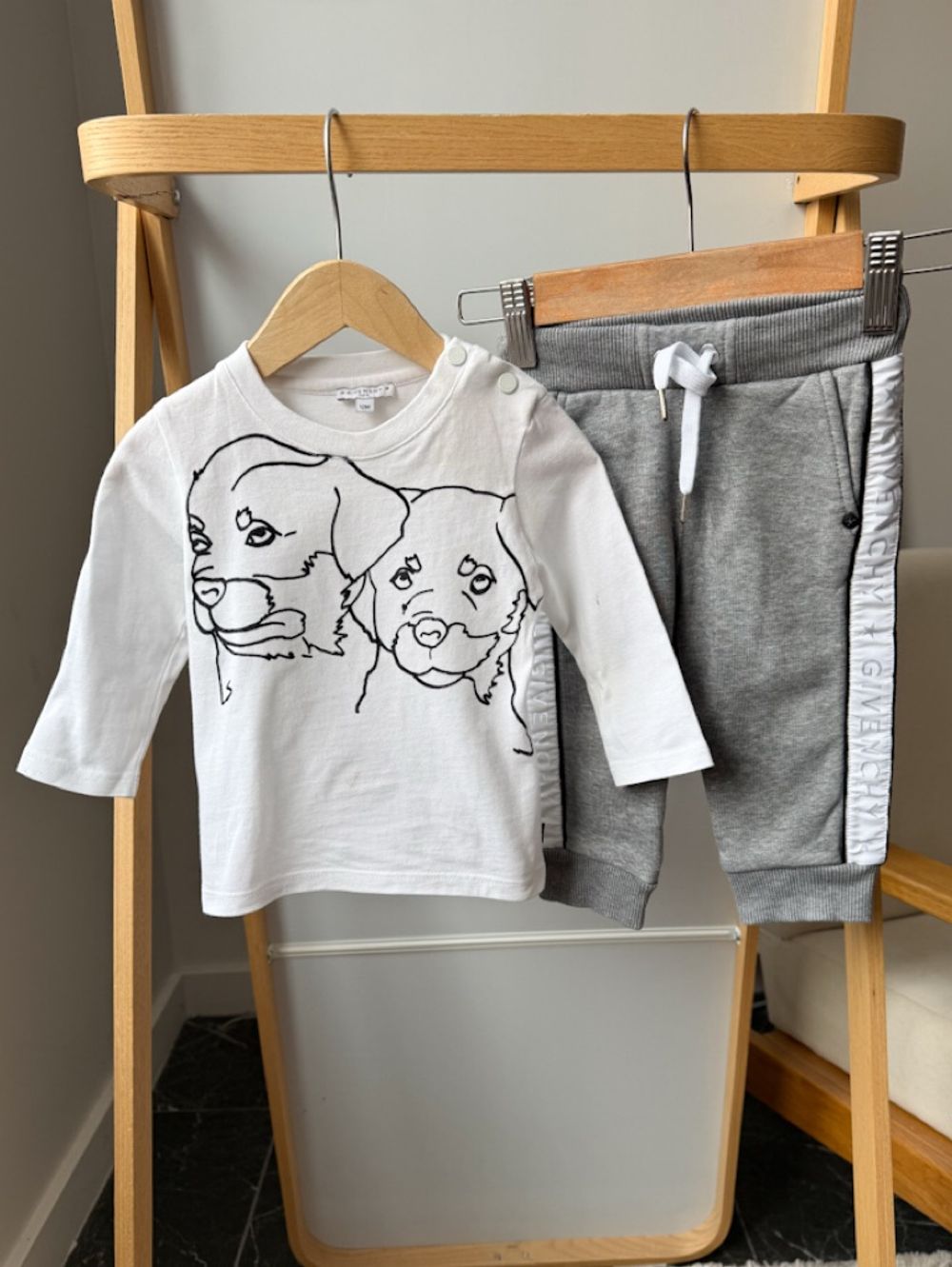 Костюм Givenchy, 74