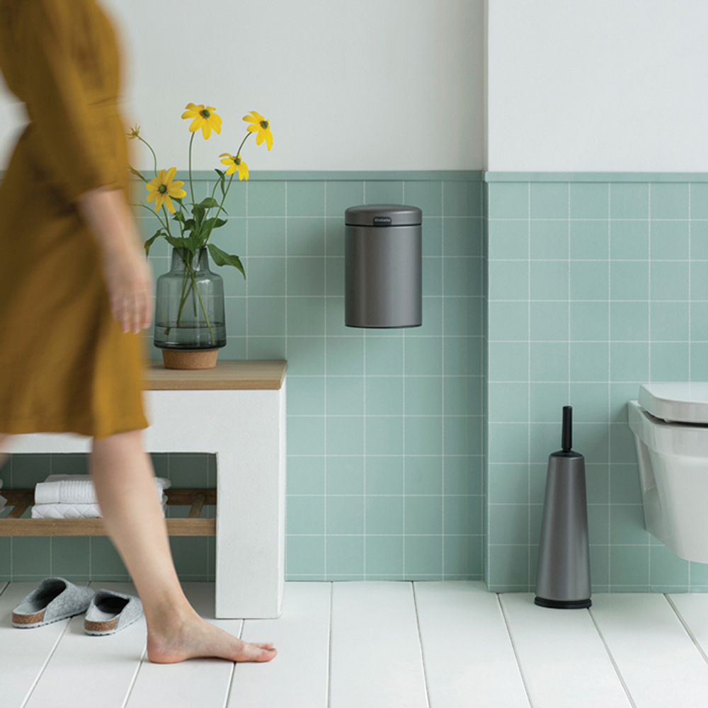 Мусорный бак настенный newIcon 3л Brabantia Платиновый