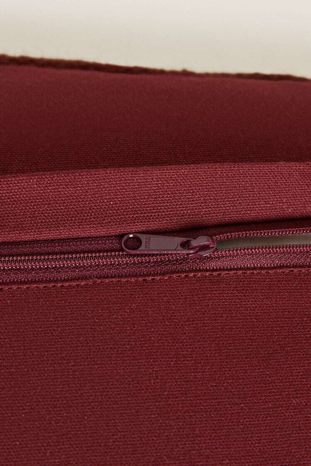 ZARA HOME ЧЕХОЛ НА ПОДУШКУ ИЗ ШЕРСТИ В ПОЛОСКУ, ТЕМНО-КАШТАНОВЫЙ