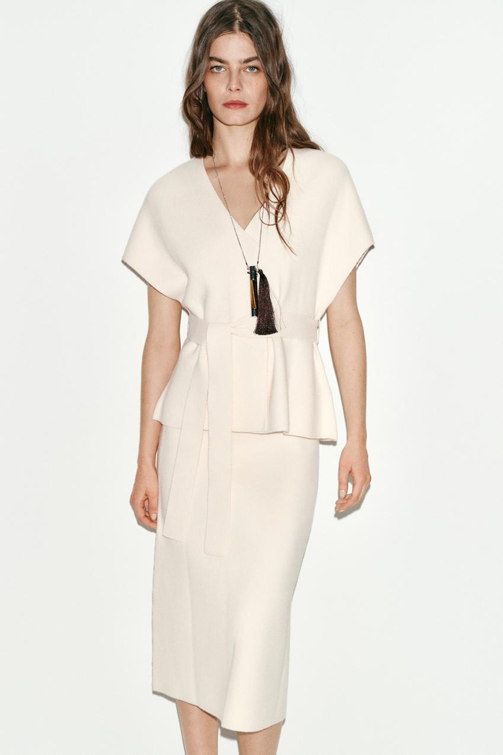 ZARA ТРИКОТАЖНЫЙ ЖИЛЕТ С ПОЯСОМ, ЭКРЮ