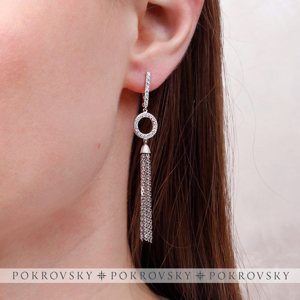 Серьги на английском замке из серебра 925 с фианитами.