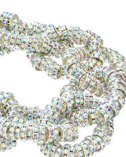 Колье очень крупные металлические элементы с циркониями, плетение