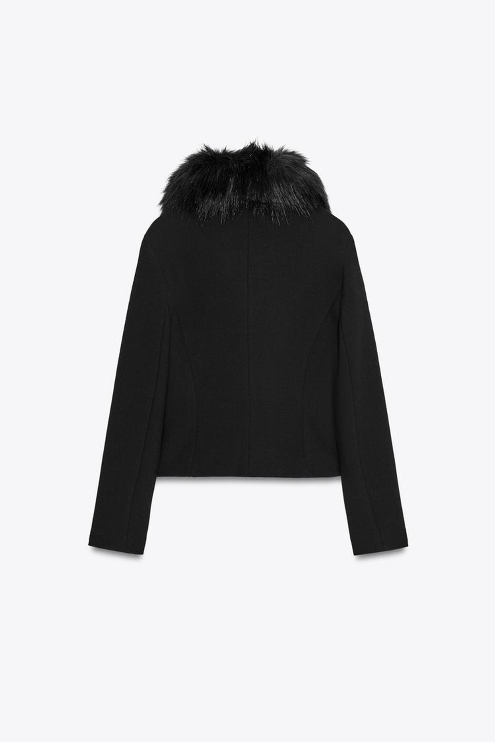 ZARA ПРИТАЛЕННАЯ КУРТКА С ВОРОТНИКОМ ИЗ ИСКУССТВЕННОГО МЕХА — ZW COLLECTION, ЧЕРНЫЙ