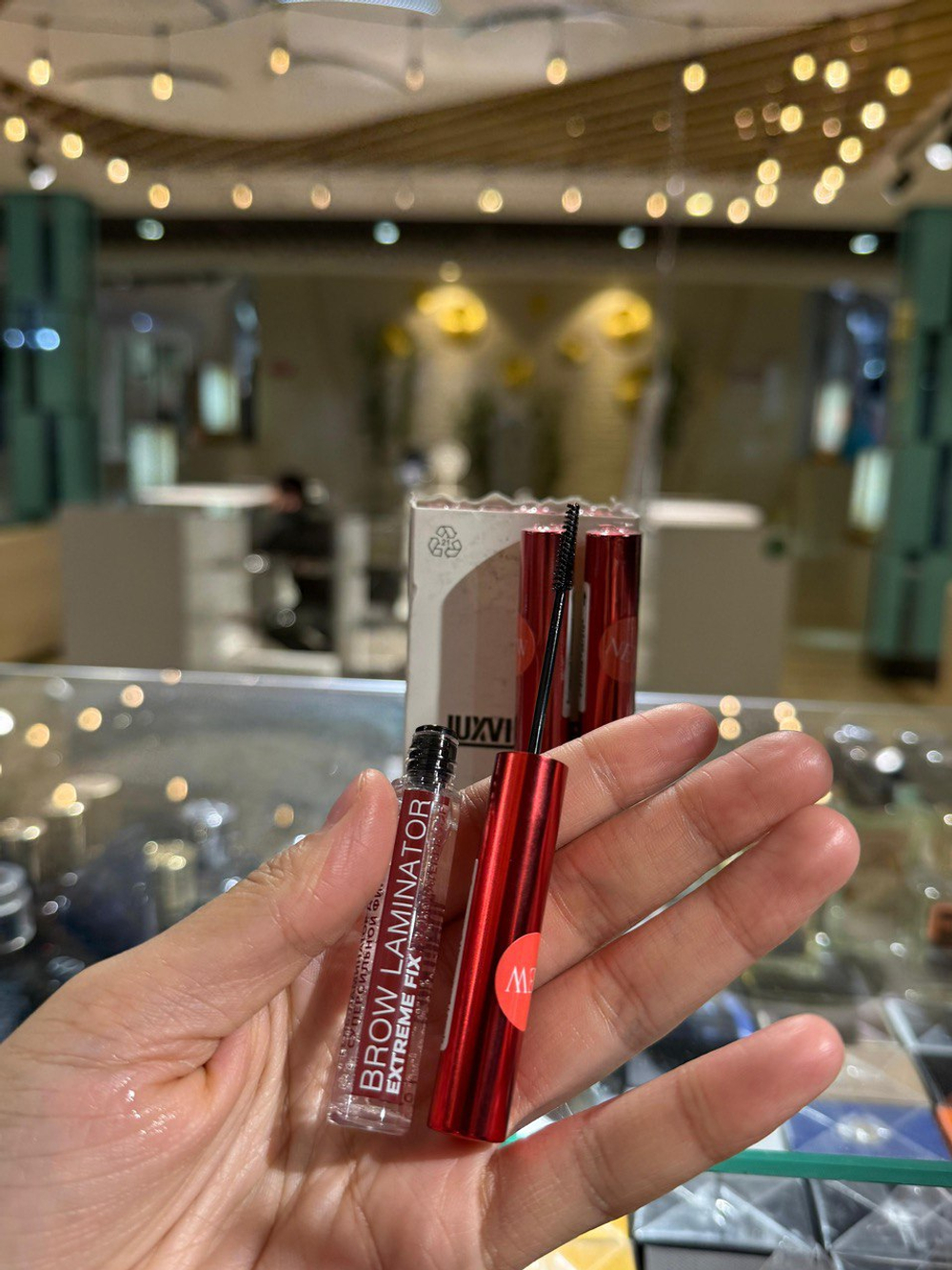 Гель-ламинатор для бровей Luxvisage Brow Laminator Extreme Fix