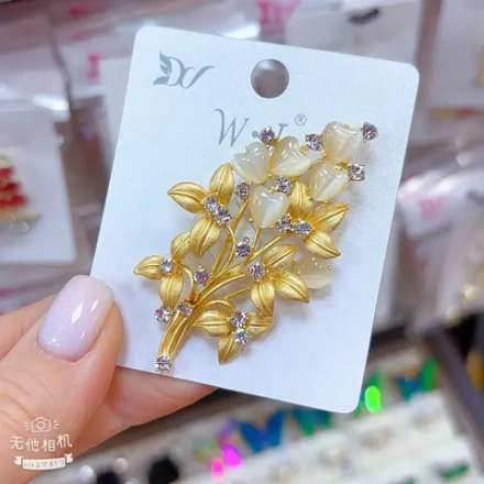 Броши Jewelry - арт131