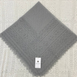 Оренбургский пуховый платок с шелком П1-100-03 серый