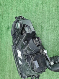 Битая Фара правая Mercedes E W213 (2020-2023) LED