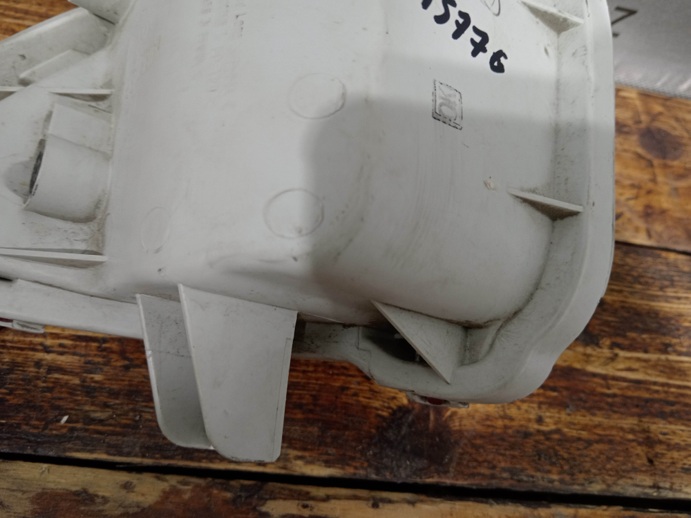 ПТФ задний левый Toyota RAV4 III (XA30) 05-13 Б/У Оригинал 8145642010