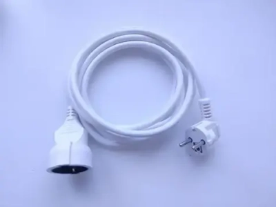 Удлинитель сетевой 1м с заземлением с одной розеткой IP22 16А ПВС ГОСТ 3х1,5 удлинитель бытовой, белый