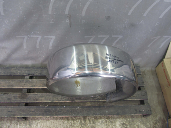 Чехол запасного колеса Mercedes G-Class (W463) 08-18 Б/У Оригинал A4638901500