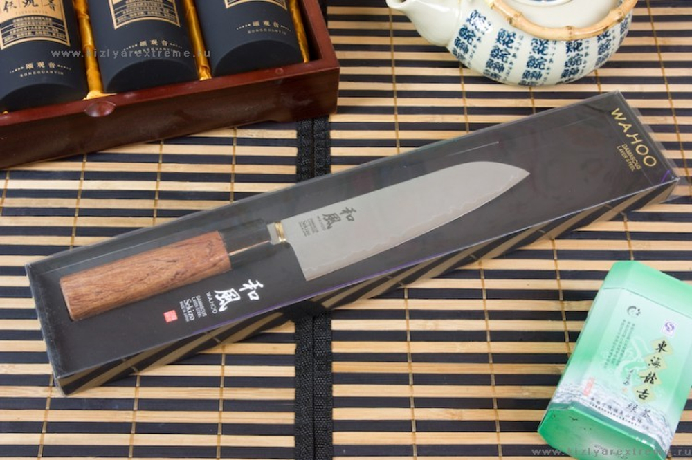 Кухонный нож Santoku 8117-D