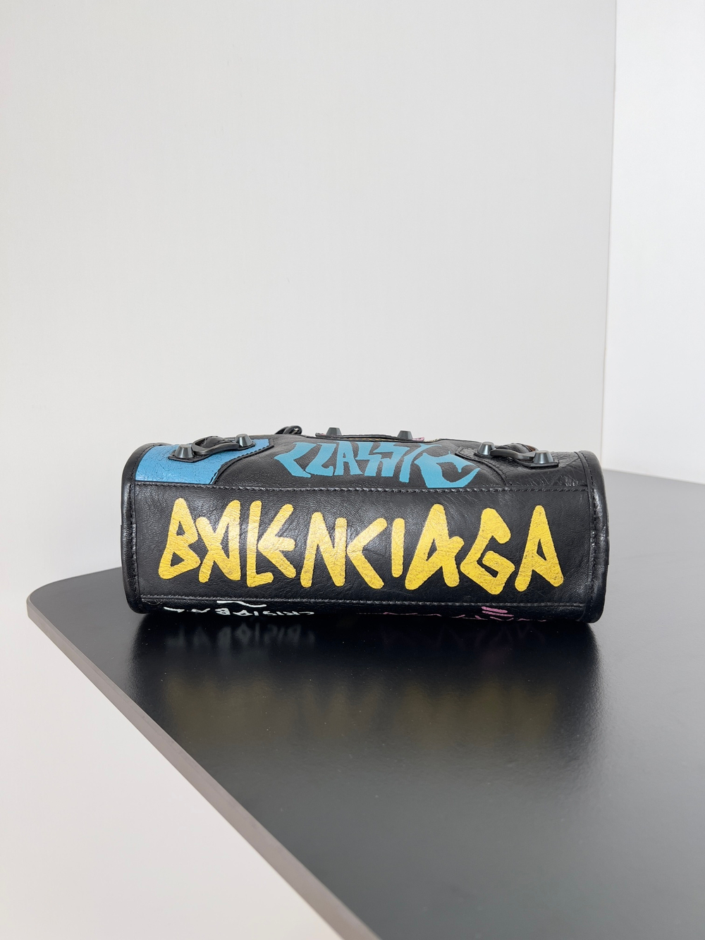 Balenciaga Classic  Mini City Bag 23 cm
