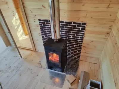 Огнестойкая плита 2 шт ОгнеСТОП декор кирпичики короед коричневый 1200*600*9 2шт. по 7кг ( минерит )