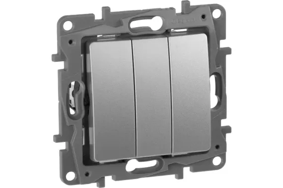 Выключатель Legrand Etika 3-клавишный алюминий 30177