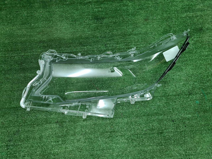 Стекло фары правое Toyota LC Prado 150 (2017-н.в.)