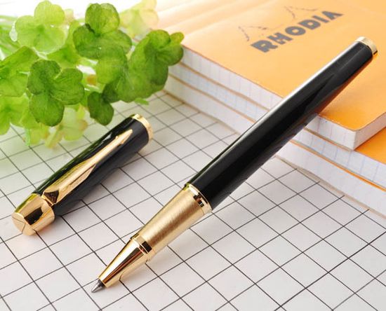 Ручка-роллер Parker IM Metal, T221, цвет: Black GT, стержень: Fblack  S0856360