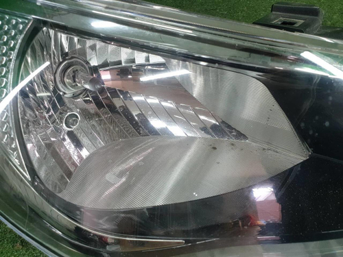 Битая Фара правая Hyundai Solaris 2 (2020-н.в.) галоген