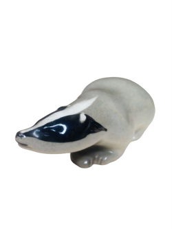 Фарфоровая статуэтка "Барсук" ЛФЗ