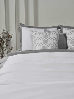 Постельное белье 2 спальное евро макси Сlaire&Caroll Frame белое с серым