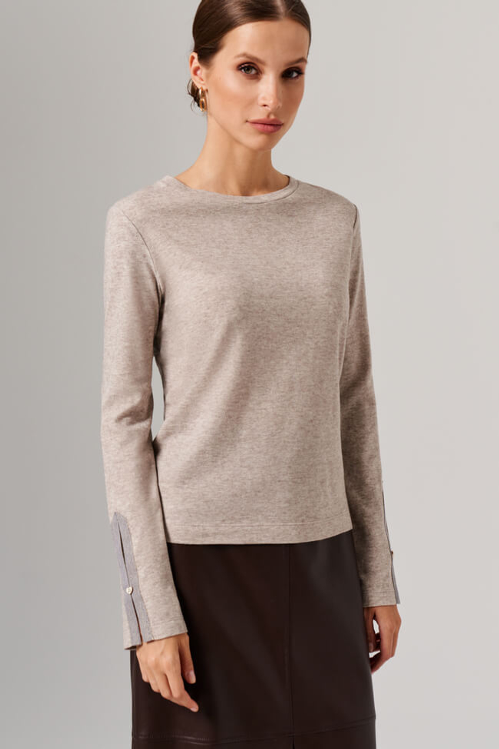 23085 Лонгслив женский (серый меланж)