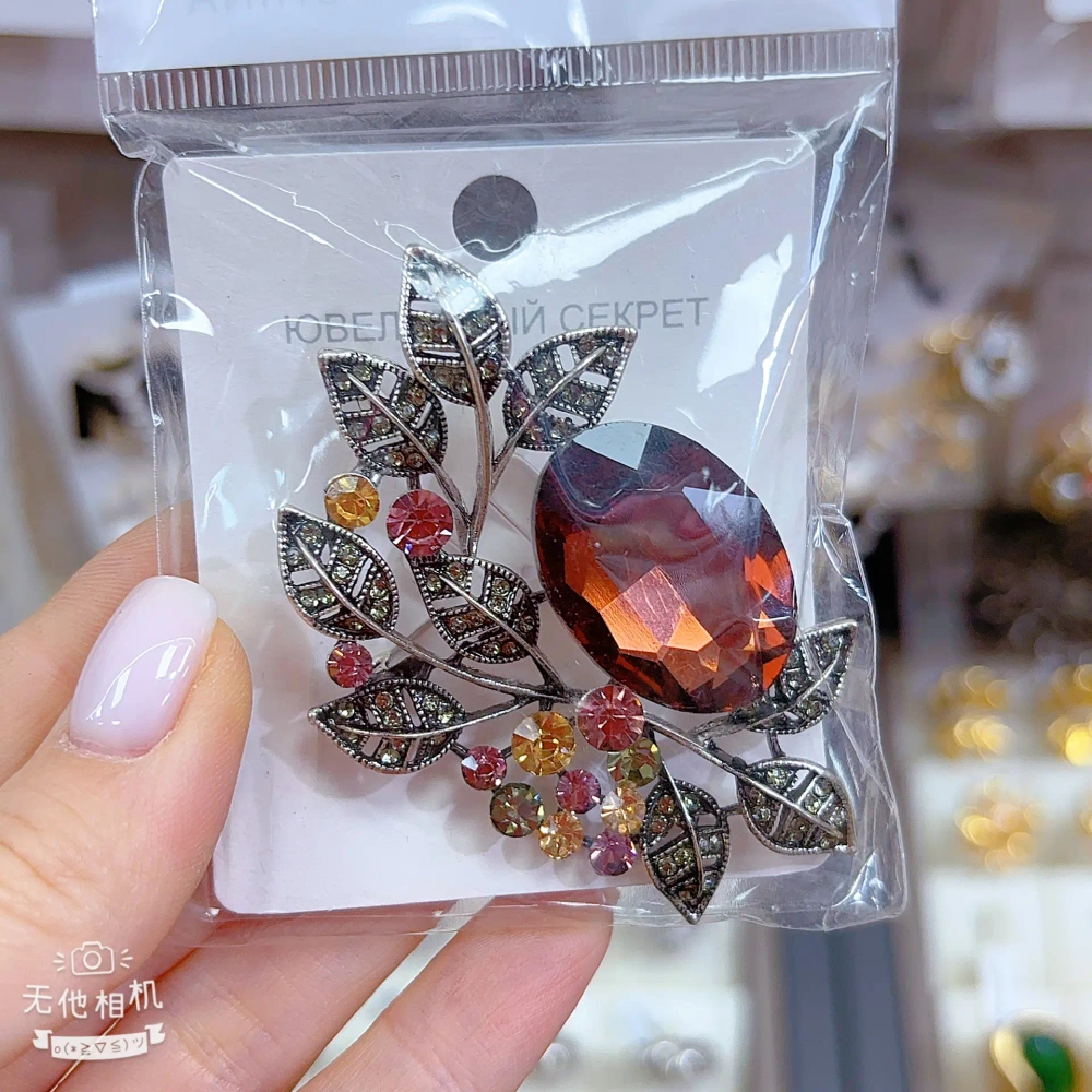 Броши Jewelry - арт040