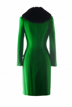 Пальто со съемным меховым воротником зелёное LE-21-17FW