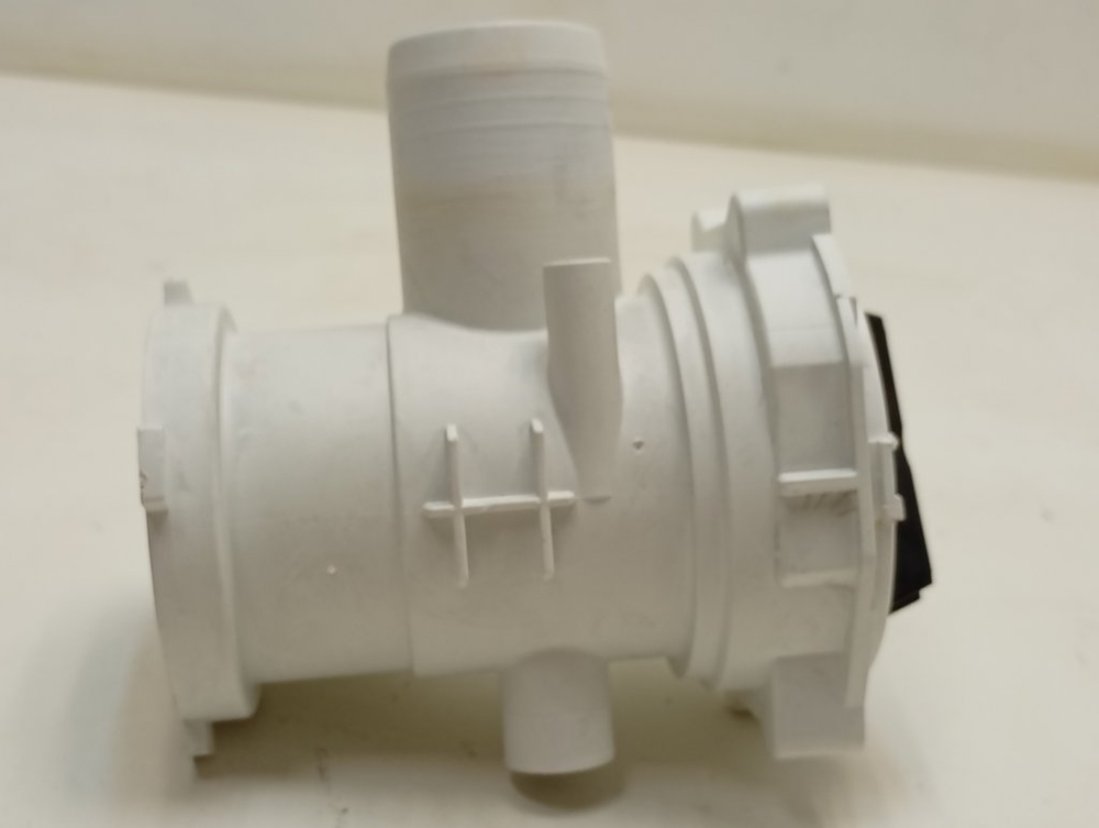 WMUF5050 кт42 Улитка сливного насоса стиральной машины Hotpoint-Ariston б/у