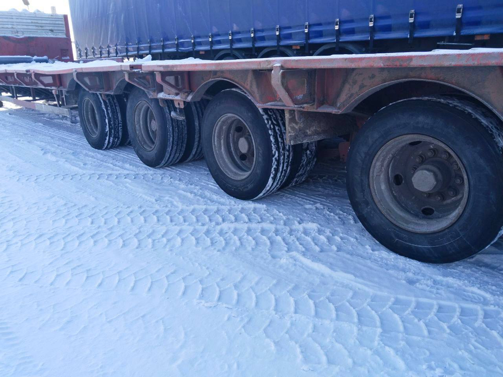 AMUR AMUR Полуприцеп тяжеловоз 4 оси LYR9708TDP (Не раздвижной)
