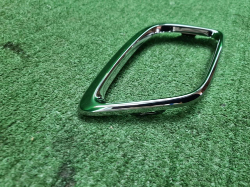 Накладка ПТФ левая Renault Sandero 2 Stepway 18-22