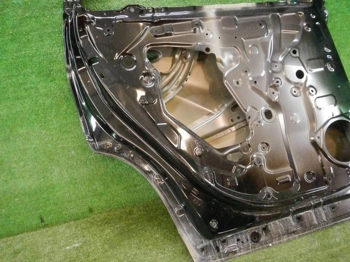 Дверь задняя левая Toyota Highlander 4 U70 (2019-н.в.)