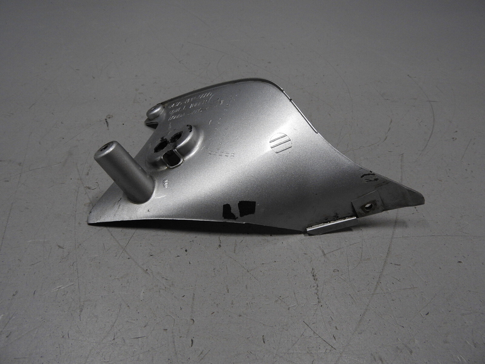 пластик облицовочный левый Honda VTR1000 F SC36 64375-MBB-000