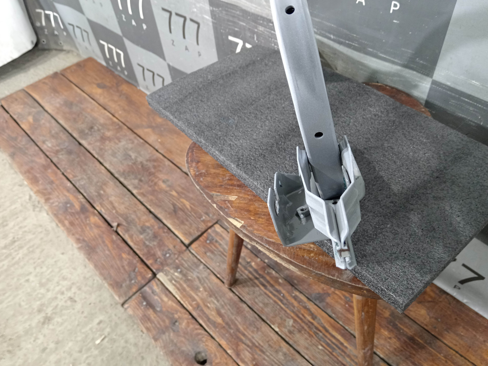 Петля крышки багажника правая Omoda S5 22-нв Б/У Оригинал J606306320FLDY