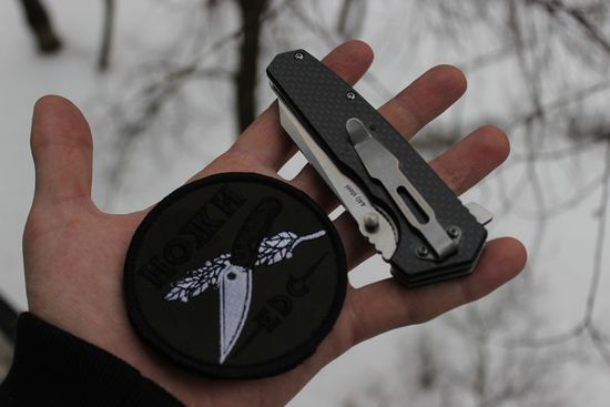 Складной нож VIKING NORDWAY K268 RISK c клинком из стали 440C, рукоять карбон