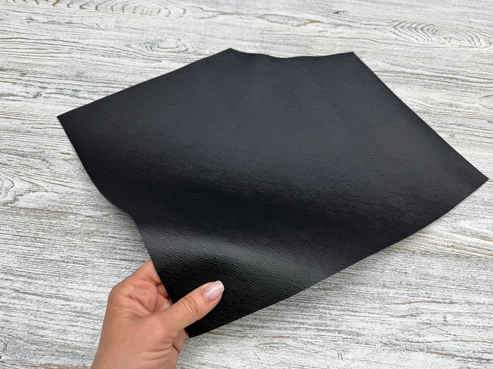 Сафьяно цв. Черный / Saffiano Royal Black, толщ. 1,1-1,3 мм, ПАНЕЛИ