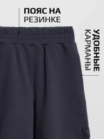 Черный костюм для девочки с шортами бермудами