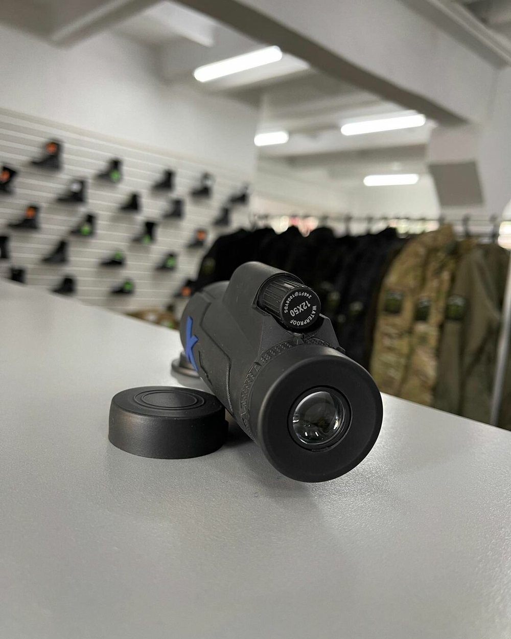 Монокуляр 12х50